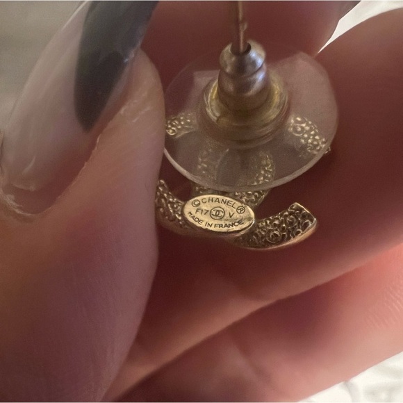 CHANEL Classic Mini CC Gold Stud Earrings - Picture 4 of 11